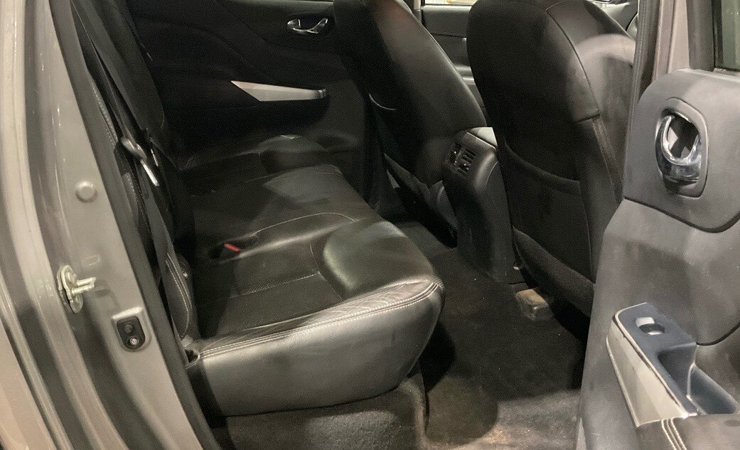 Used Nissan Navara 2020 for sale - 77466112: Photo 8