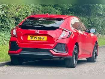 Used Honda Civic 2019 for sale - 79060671: Photo