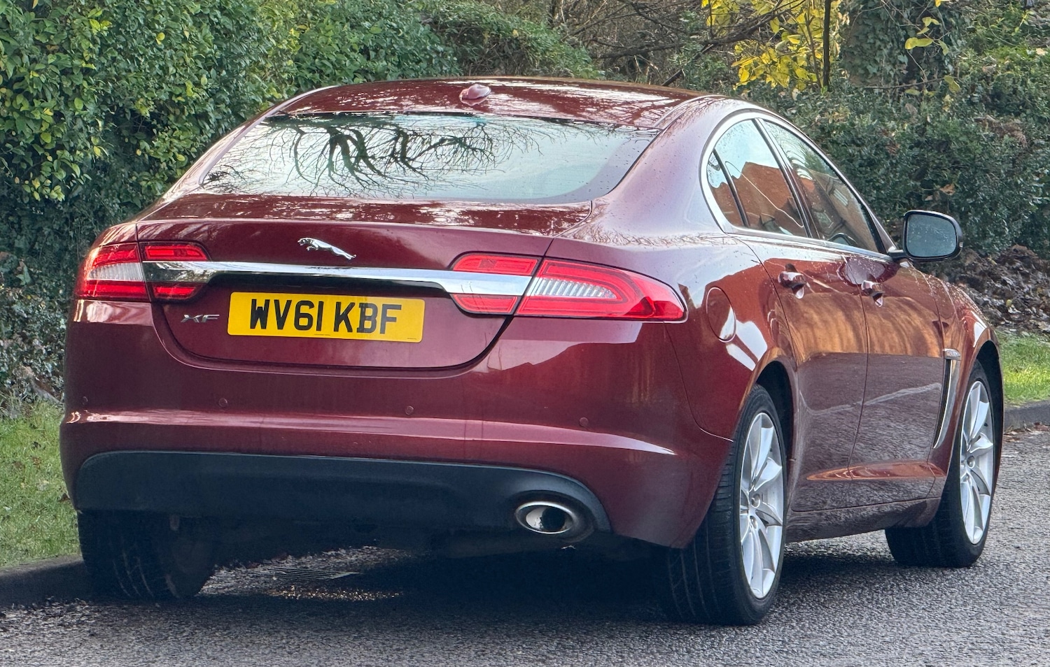 Used Jaguar XF 2011 for sale - 76935409: Photo 3