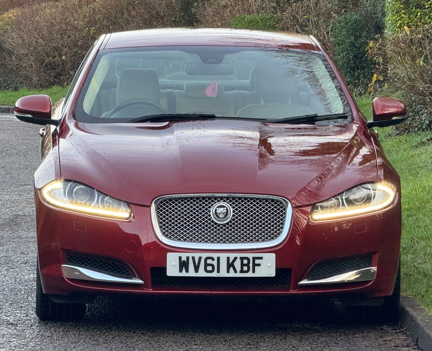 Used Jaguar XF 2011 for sale - 76935409: Photo 4