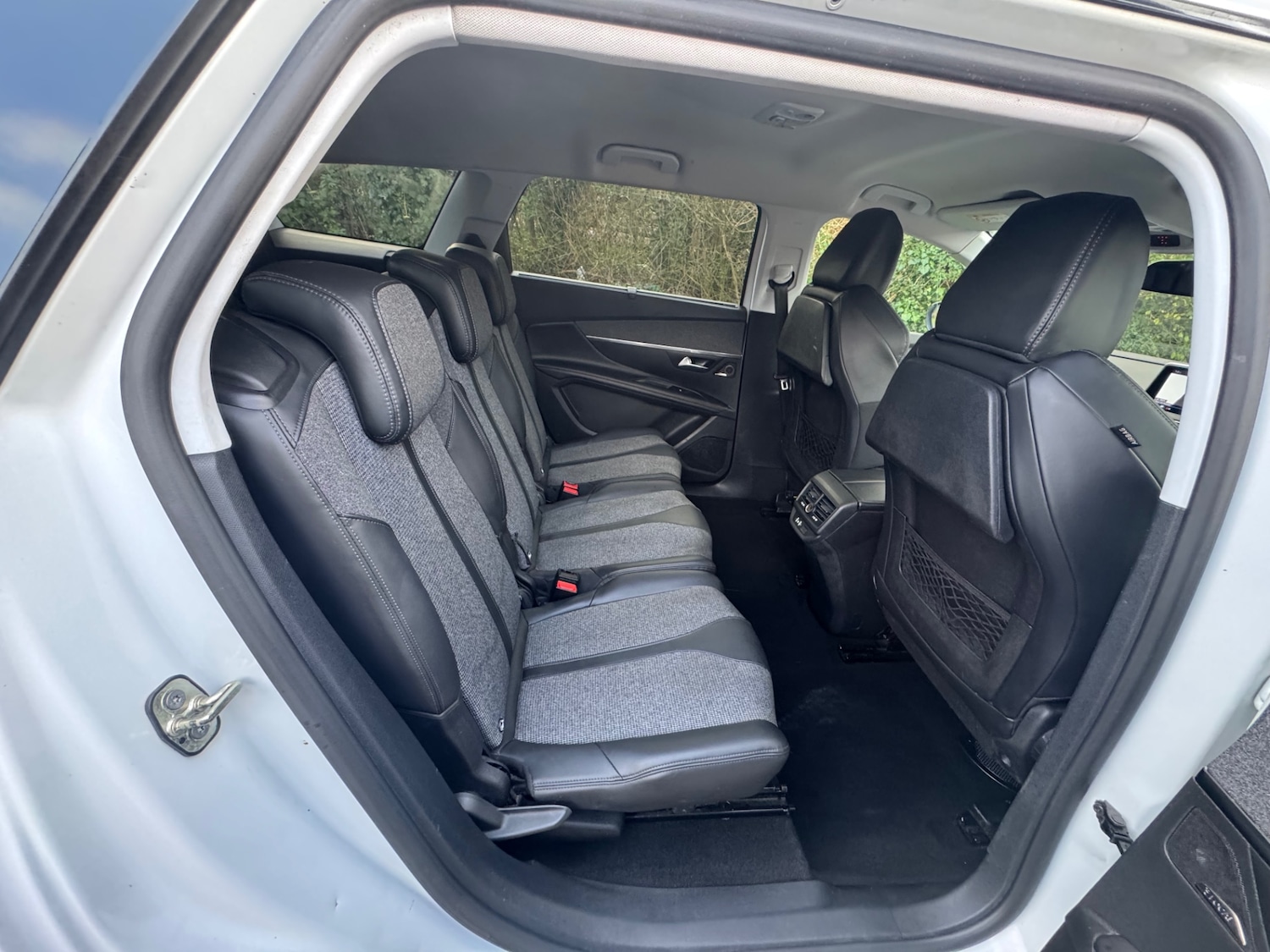 Used Peugeot 5008 2018 for sale - 77670274: Photo 8