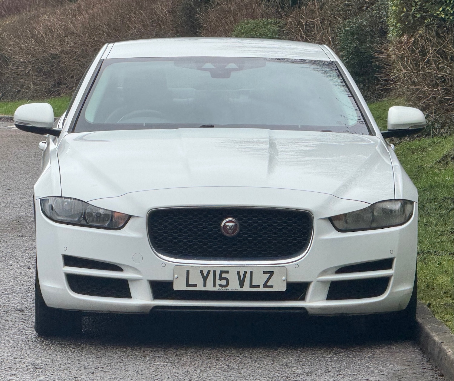 Used Jaguar XE 2015 for sale - 77522185: Photo 4