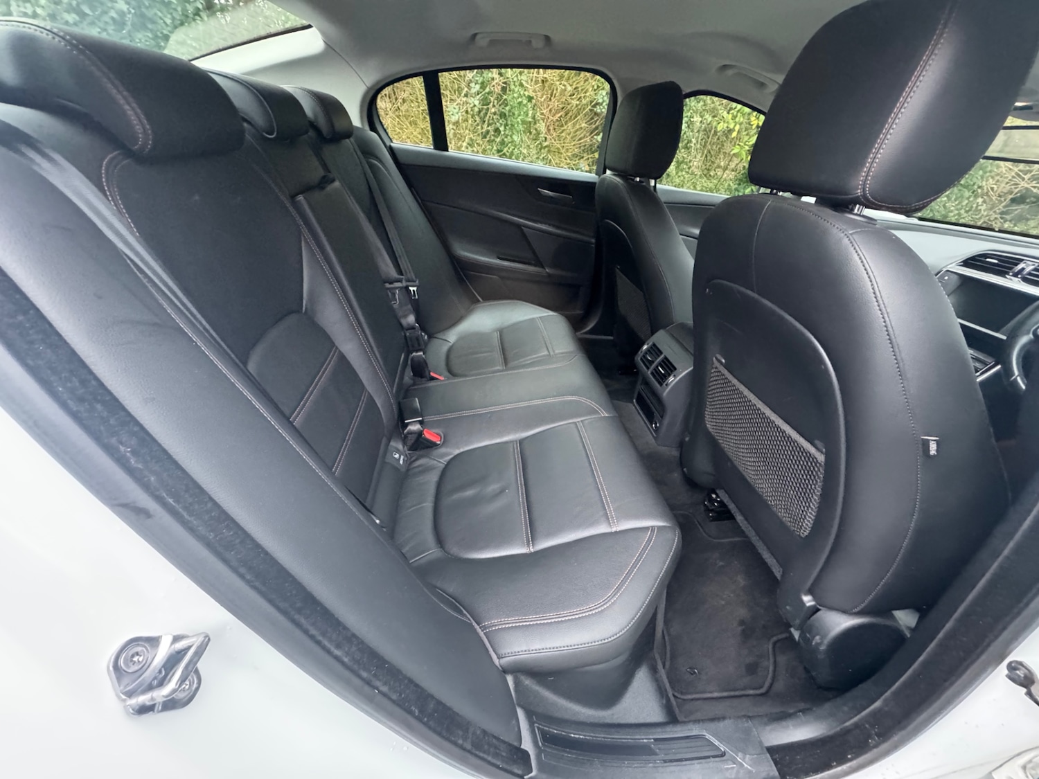 Used Jaguar XE 2015 for sale - 77522185: Photo 7