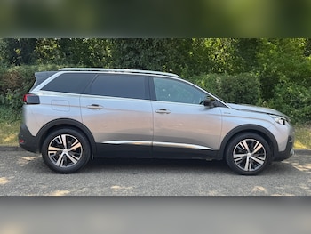 Used Peugeot 5008 2019 for sale - 79248608: Photo