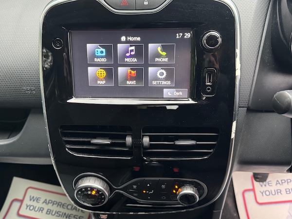 Used Renault Clio 2015 for sale - 76306129: Photo 10