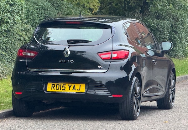 Used Renault Clio 2015 for sale - 76306129: Photo 3