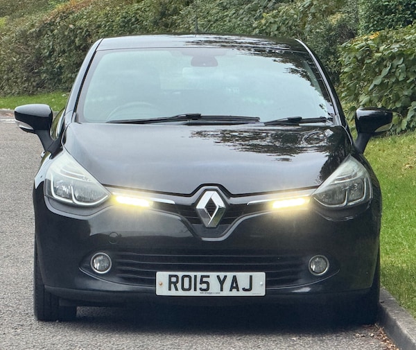 Used Renault Clio 2015 for sale - 76306129: Photo 4