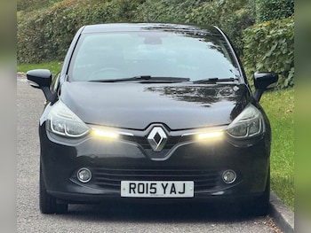 Used Renault Clio 2015 for sale - 76306129: Photo