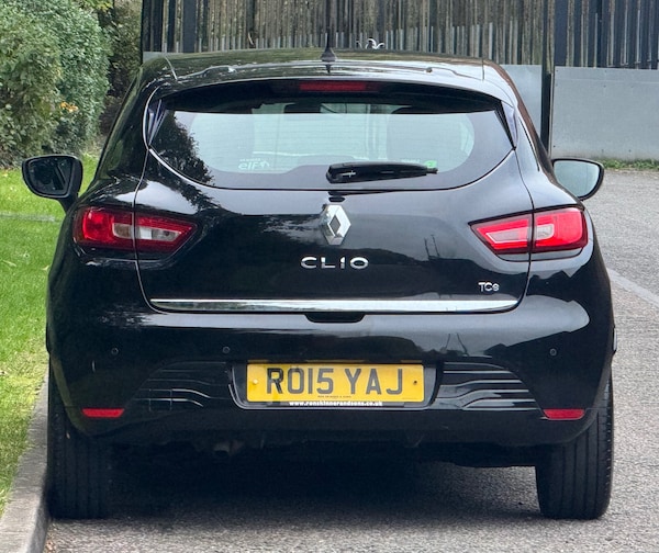 Used Renault Clio 2015 for sale - 76306129: Photo 5