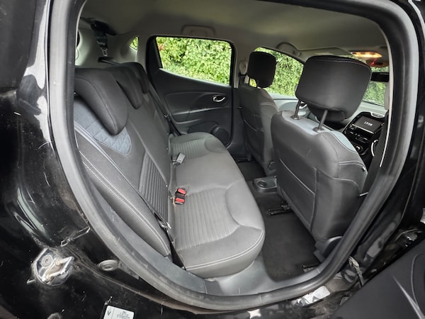 Used Renault Clio 2015 for sale - 76306129: Photo 7