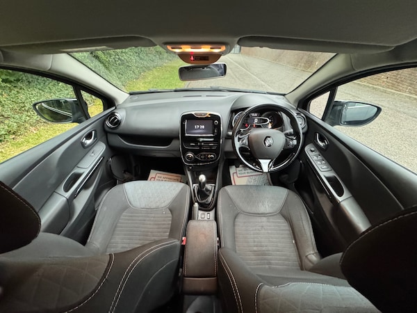 Used Renault Clio 2015 for sale - 76306129: Photo 8