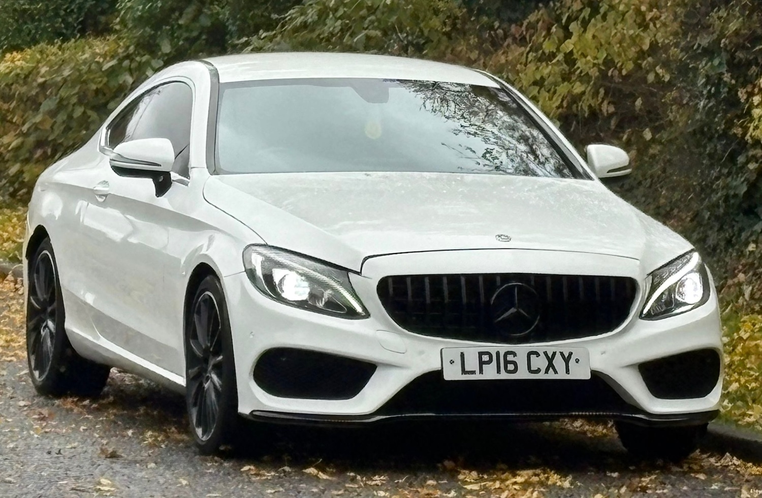 Used Mercedes-Benz C Class 2016 for sale - 76518555: Photo 1