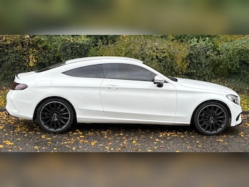 Used Mercedes-Benz C Class 2016 for sale - 76518555: Photo