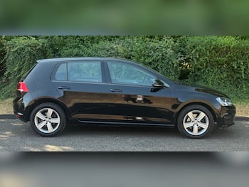 Used Volkswagen Golf 2016 for sale - 79821582: Photo