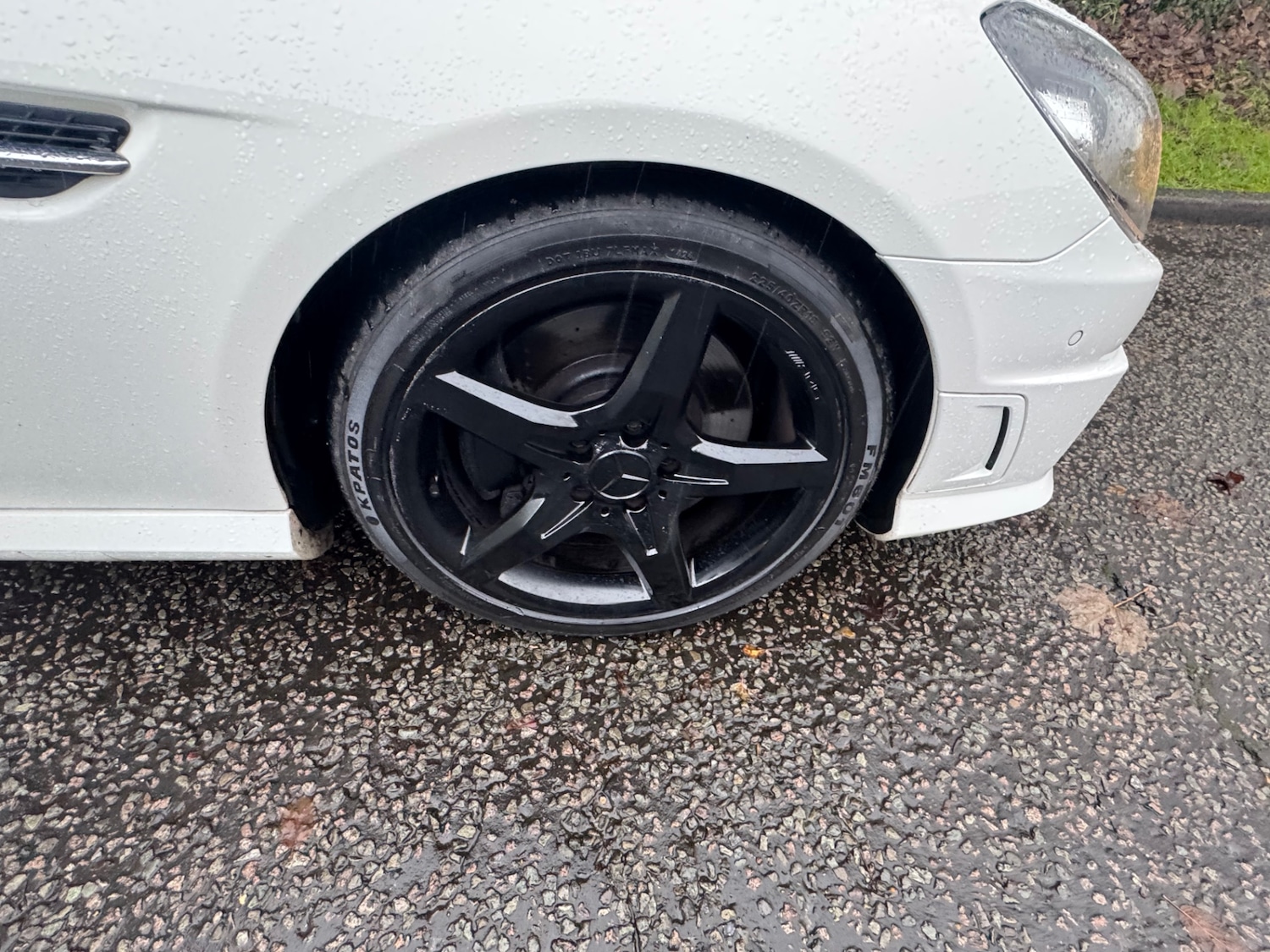 Used Mercedes-Benz SLK 2011 for sale - 76950998: Photo 10