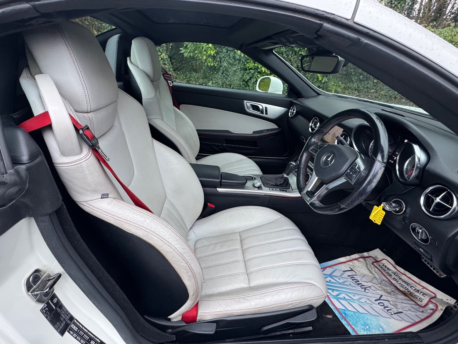 Used Mercedes-Benz SLK 2011 for sale - 76950998: Photo 6