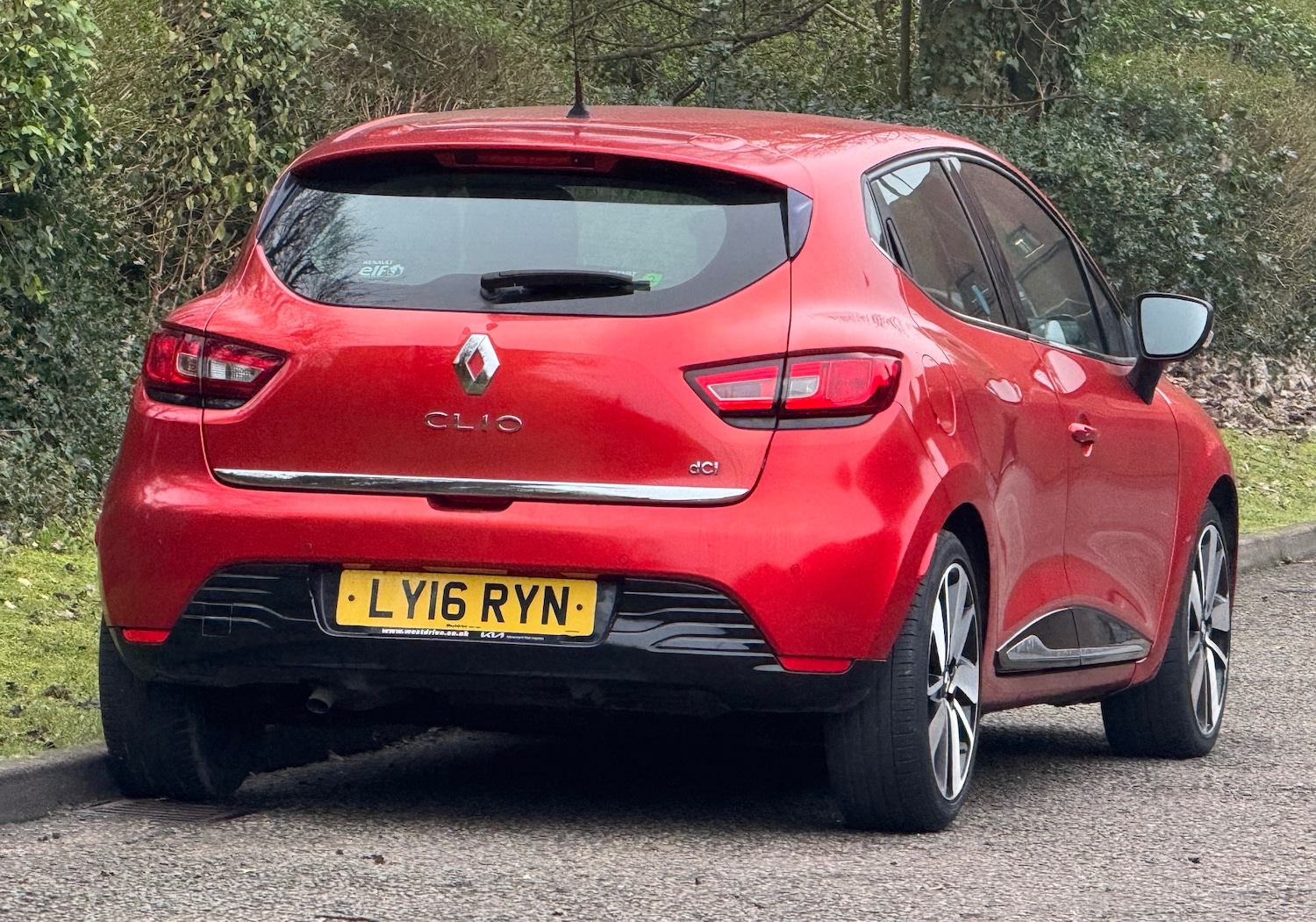 Used Renault Clio 2016 for sale - 77807060: Photo 3