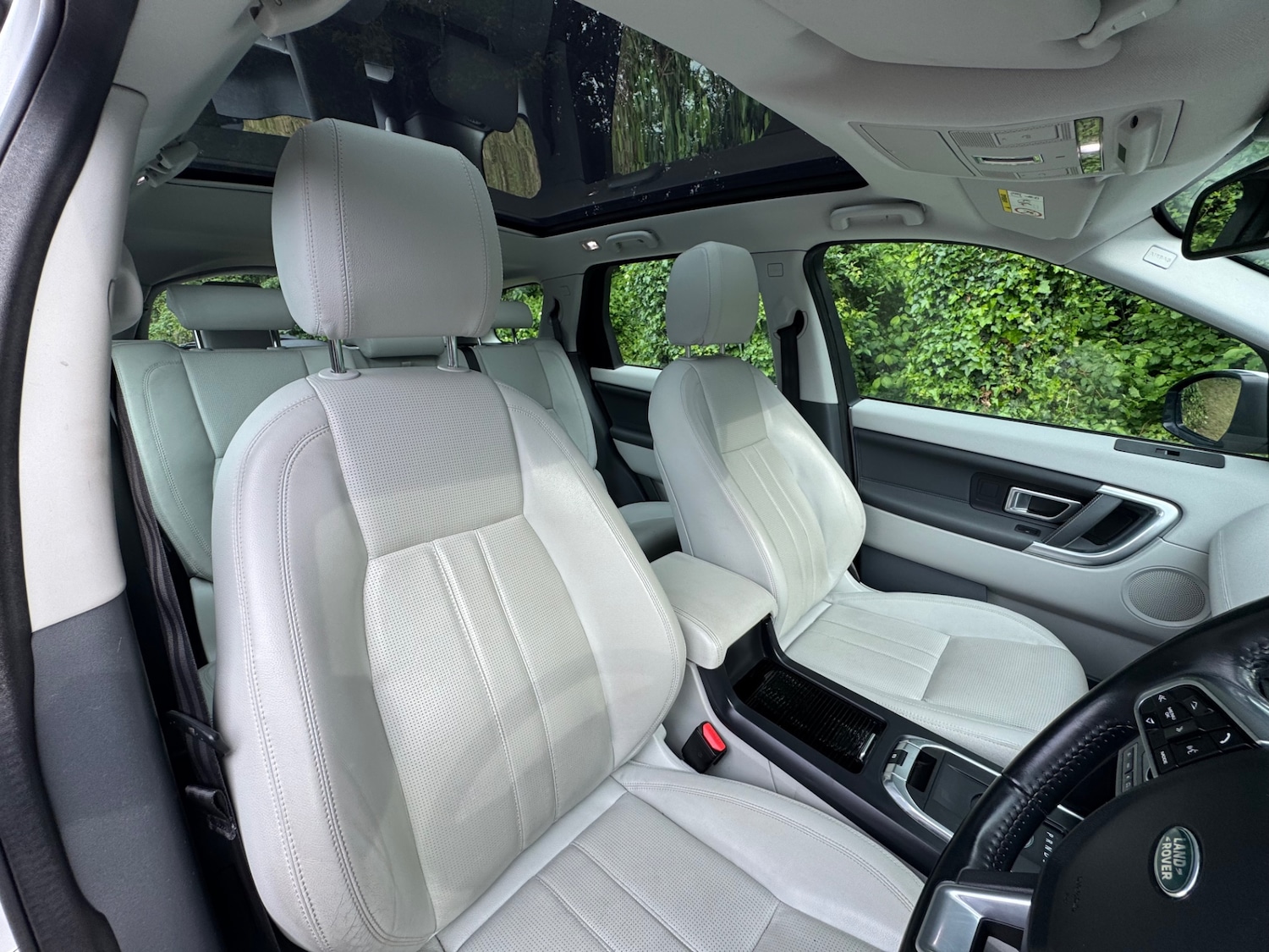 Used Land Rover Discovery Sport 2016 for sale - 77709356: Photo 11