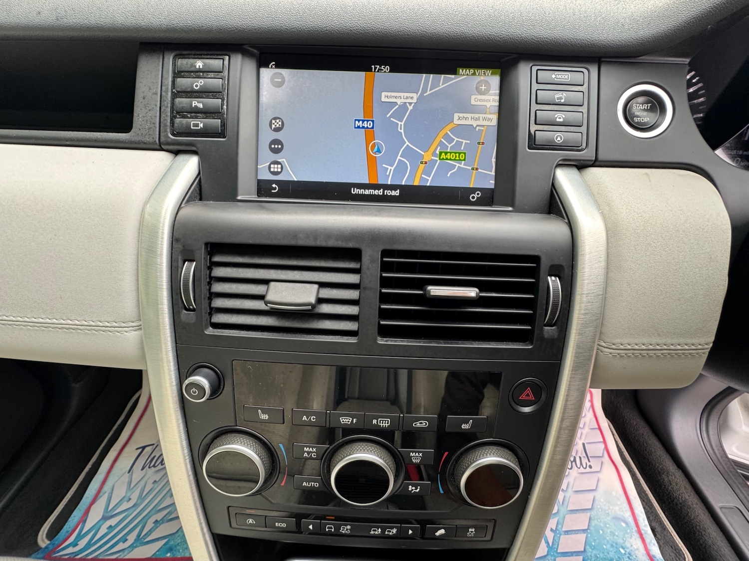 Used Land Rover Discovery Sport 2016 for sale - 77709356: Photo 12