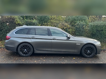 Used BMW 5 Series 2014 for sale - 76571434: Photo