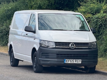 Used Volkswagen Transporter 2016 for sale - 79440447: Photo