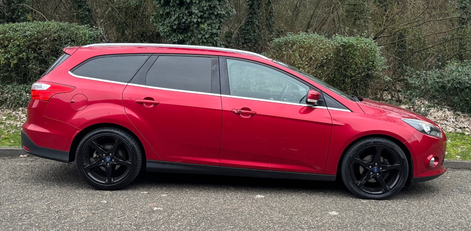 Used Ford Focus 2012 for sale - 77597569: Photo 2