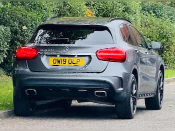 Used Mercedes-Benz GLA 2019 for sale - 76821900: Photo