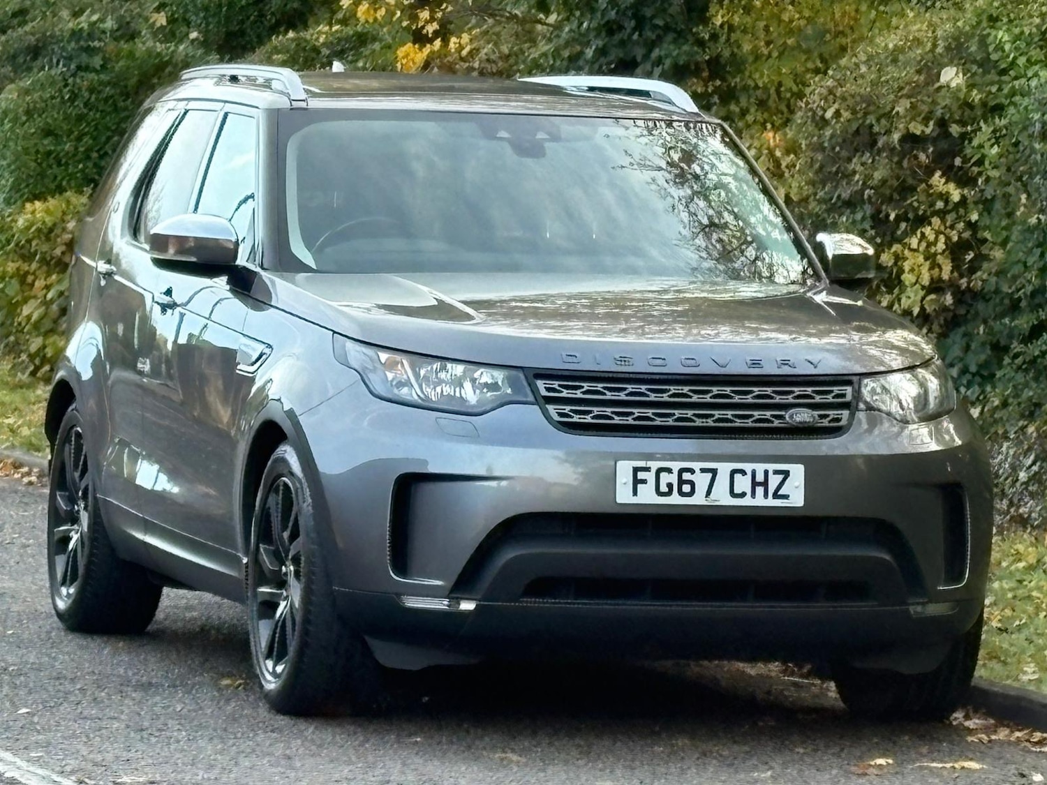 Used Land Rover Discovery 2017 for sale - 76518576: Photo 1