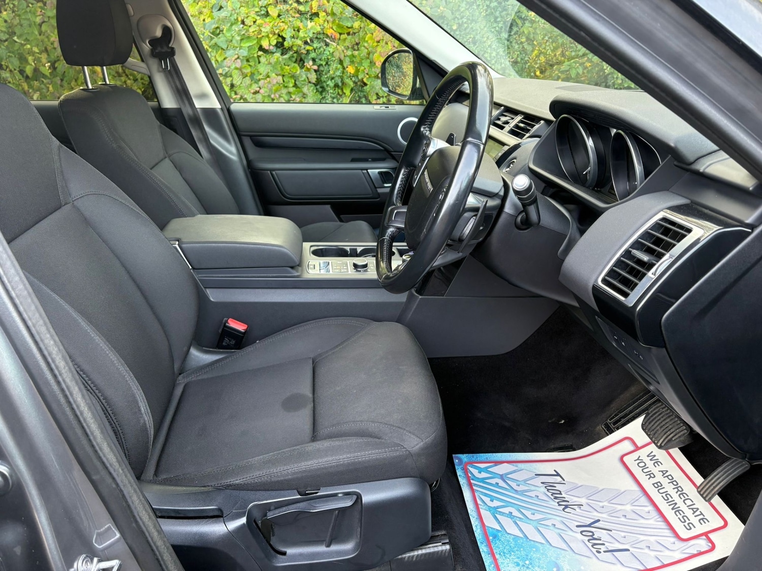 Used Land Rover Discovery 2017 for sale - 76518576: Photo 10