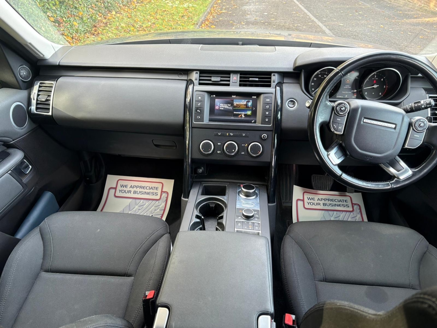 Used Land Rover Discovery 2017 for sale - 76518576: Photo 9