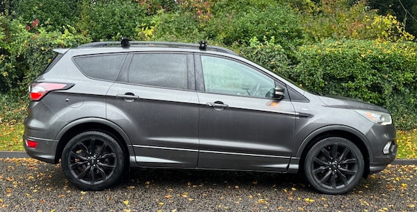 Used Ford Kuga 2017 for sale - 76317698: Photo 2