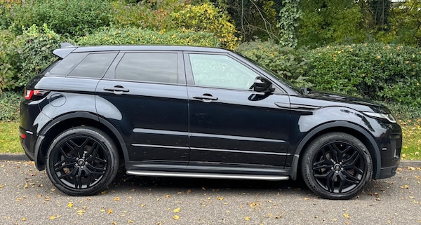 Used Land Rover Range Rover Evoque 2017 for sale - 76314241: Photo 2