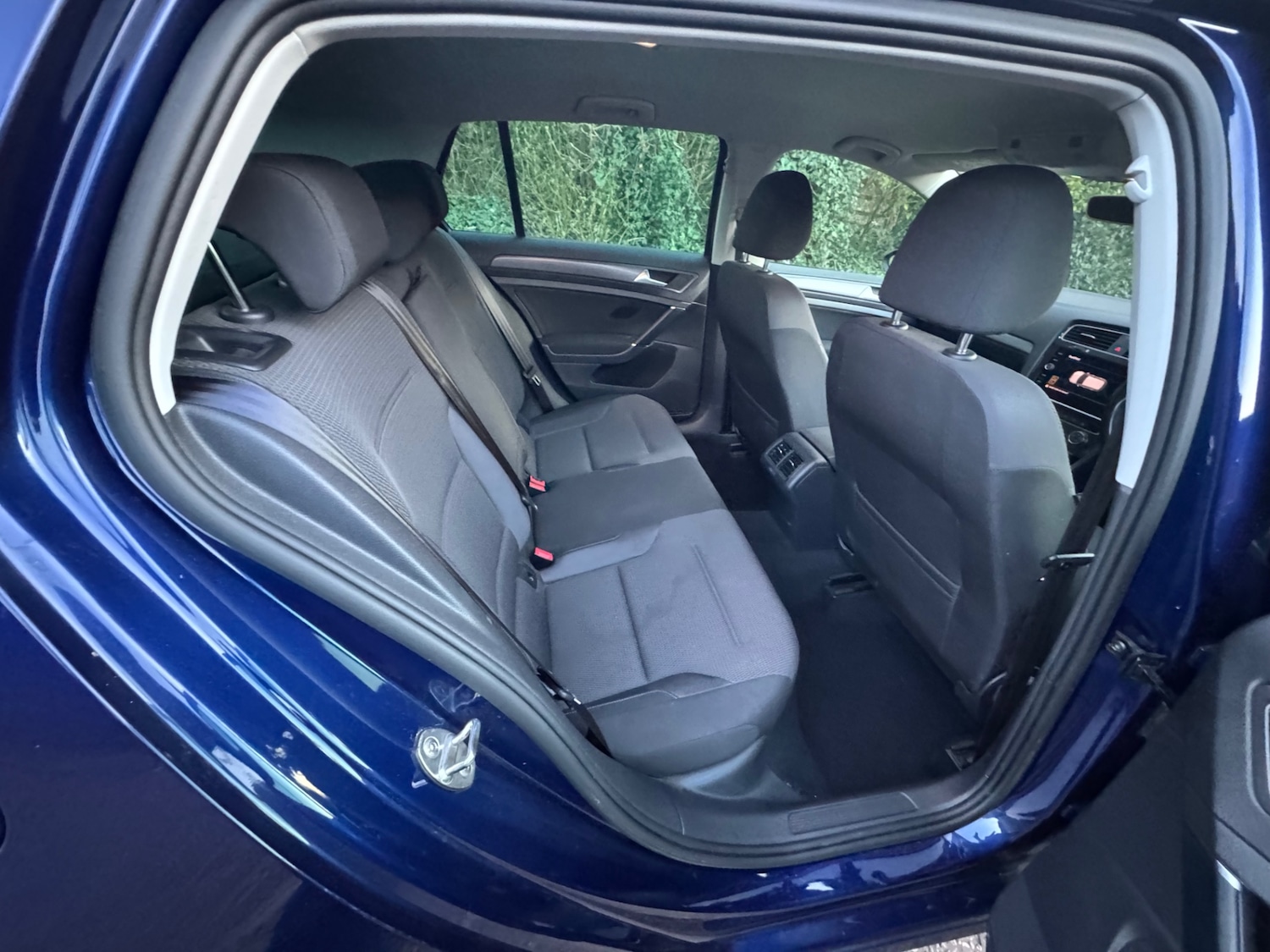 Used Volkswagen Golf 2019 for sale - 77982045: Photo 7