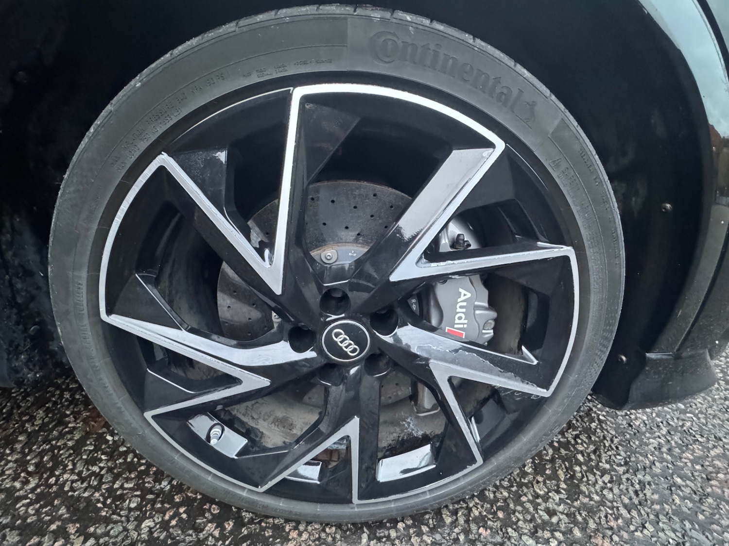 Used Audi RS Q3 2020 for sale - 76837237: Photo 17