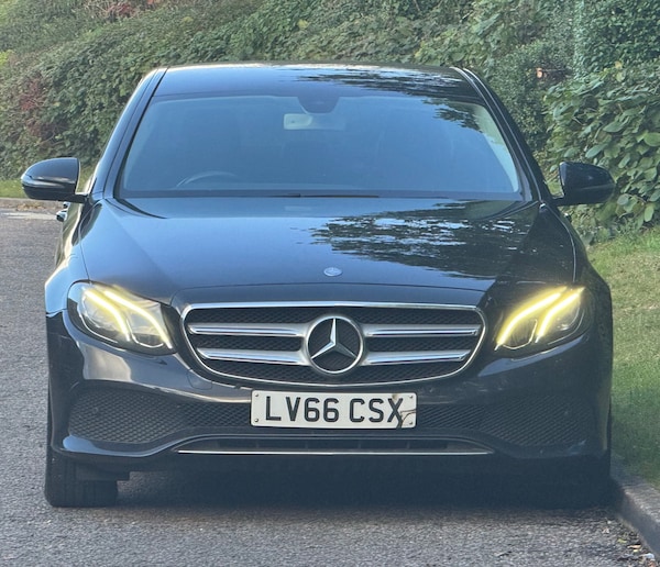 Used Mercedes-Benz E Class 2016 for sale - 75746983: Photo 4
