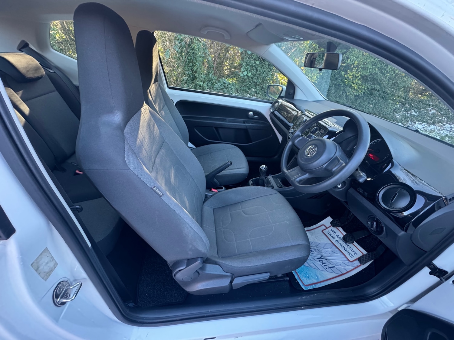 Used Volkswagen up! 2013 for sale - 77101429: Photo 8