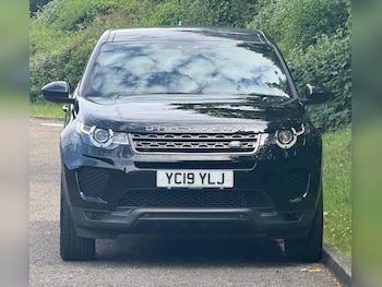 Used Land Rover Discovery Sport 2019 for sale - 78963805: Photo