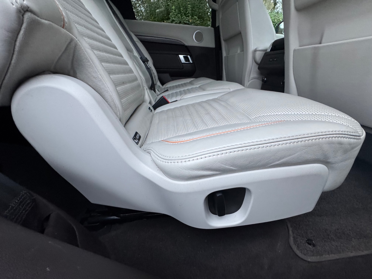 Used Land Rover Discovery 2017 for sale - 76591318: Photo 17