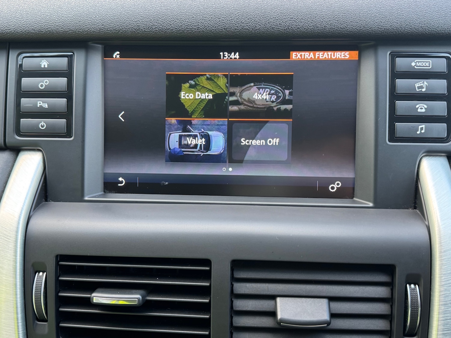 Used Land Rover Discovery Sport 2015 for sale - 76712347: Photo 13