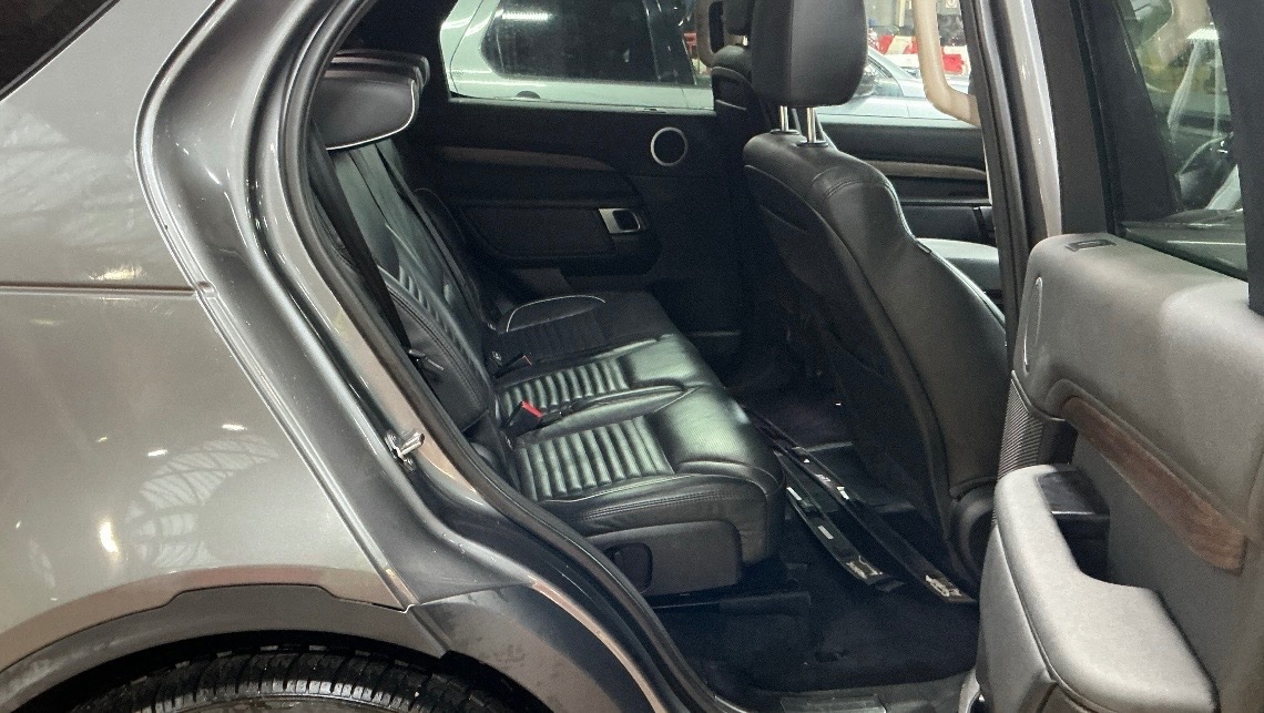 Used Land Rover Discovery 2017 for sale - 77709364: Photo 8