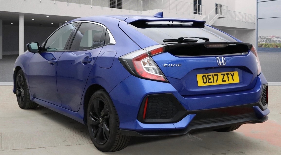 Used Honda Civic 2017 for sale - 77289482: Photo 3