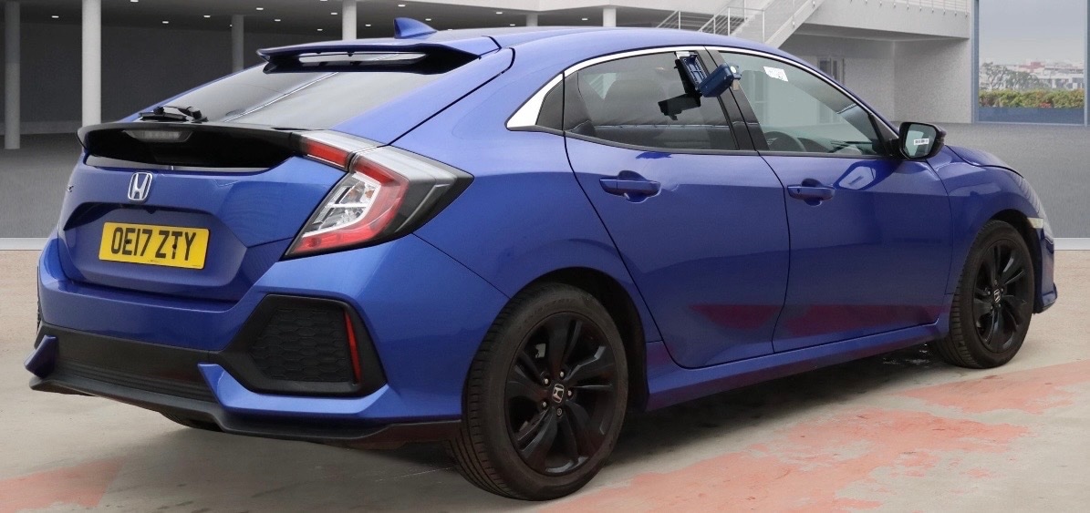 Used Honda Civic 2017 for sale - 77289482: Photo 4