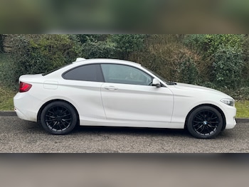 Used BMW 2 Series 2016 for sale - 77840049: Photo