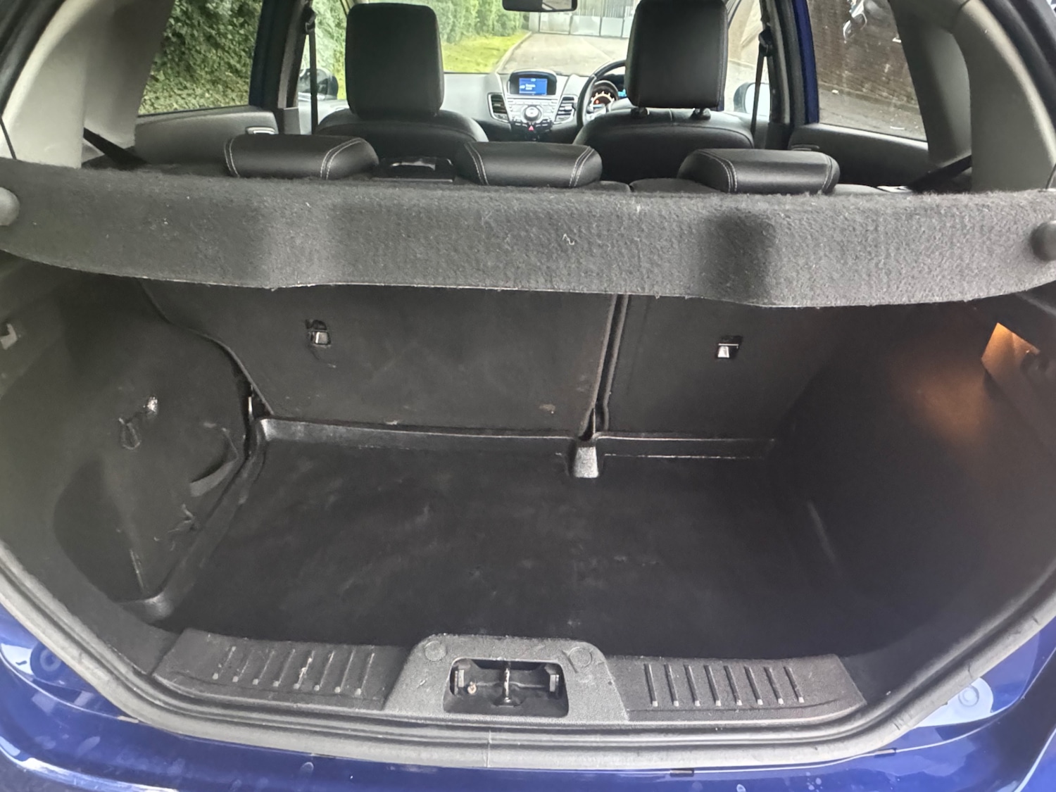 Used Ford Fiesta 2015 for sale - 76120536: Photo 6