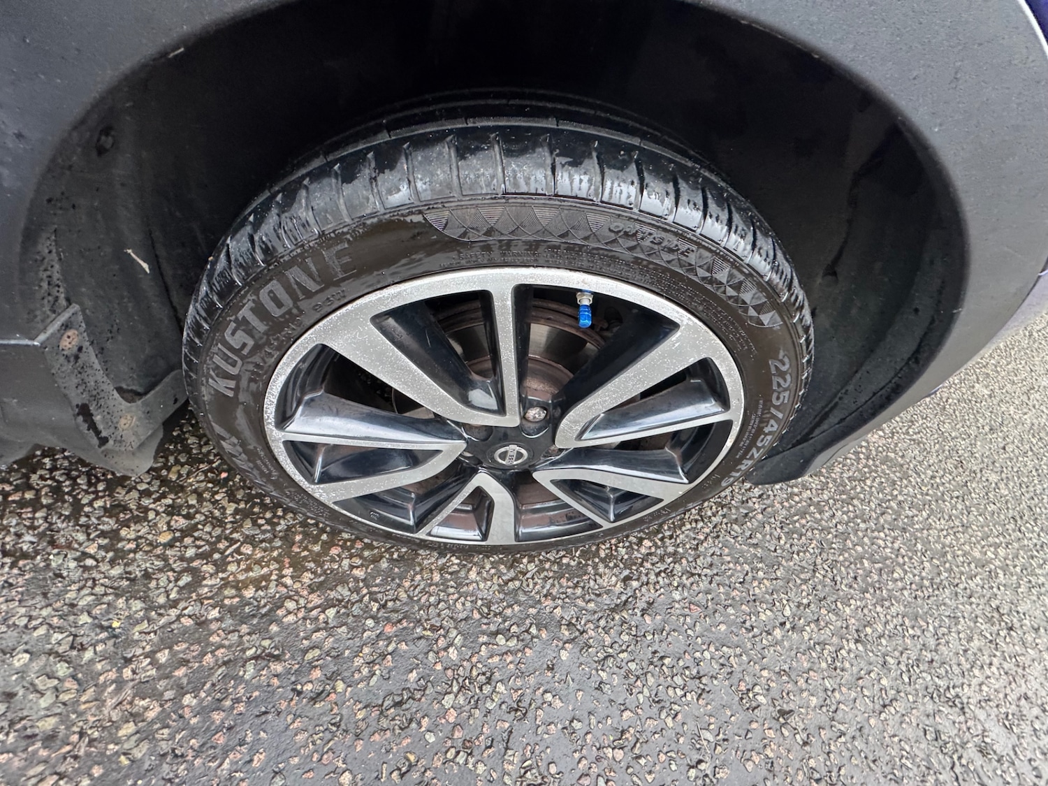 Used Nissan Qashqai 2015 for sale - 77709022: Photo 17