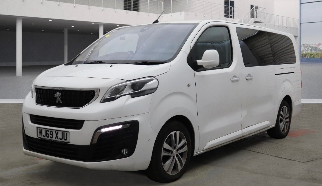 Used Peugeot Traveller 2019 for sale - 77632726: Photo 2