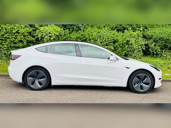 Used Tesla Model 3 2019 for sale - 78478860: Photo