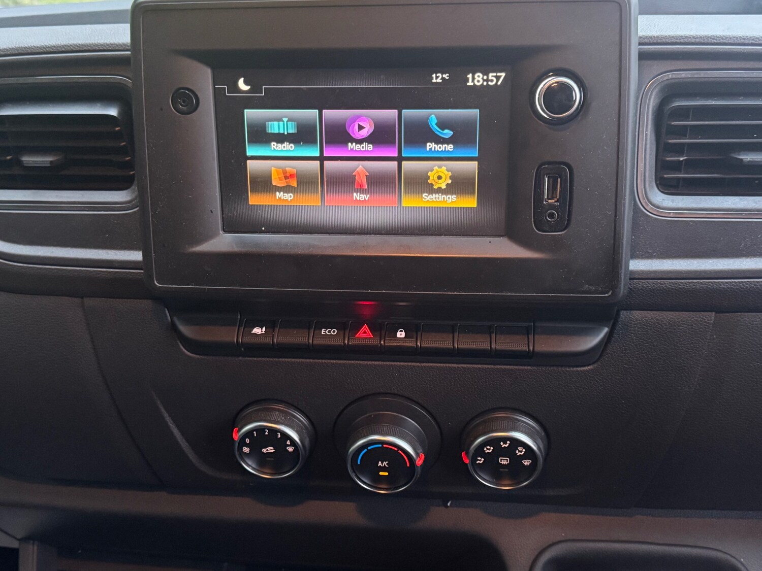 Used Nissan Interstar 2022 for sale - 76238522: Photo 10