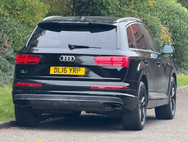 Used Audi Q7 2016 for sale - 76246479: Photo 3