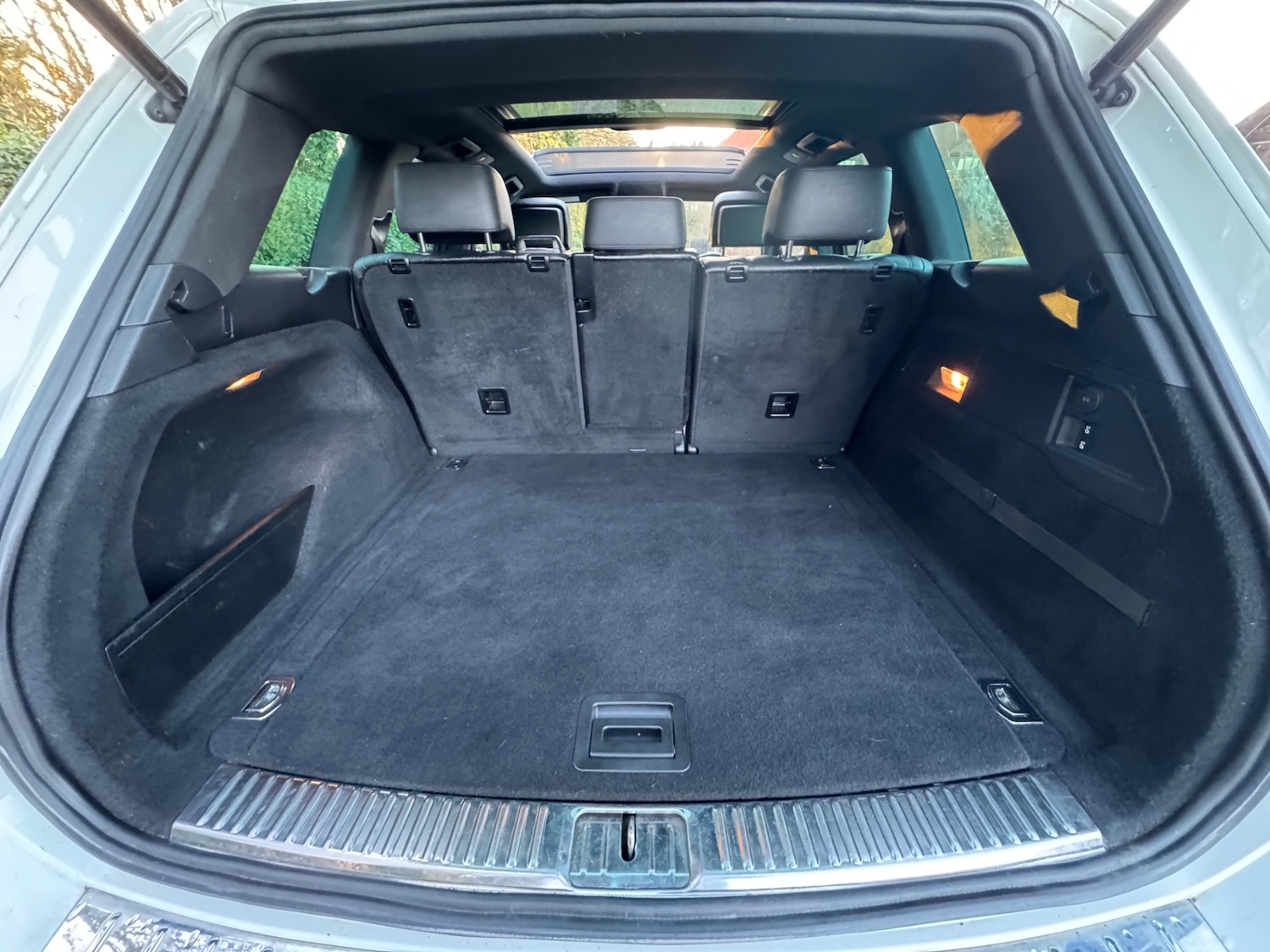 Used Volkswagen Touareg 2017 for sale - 76656425: Photo 6